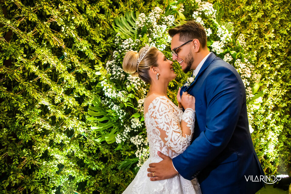 Ana Paula Marssaro & Victor Adona