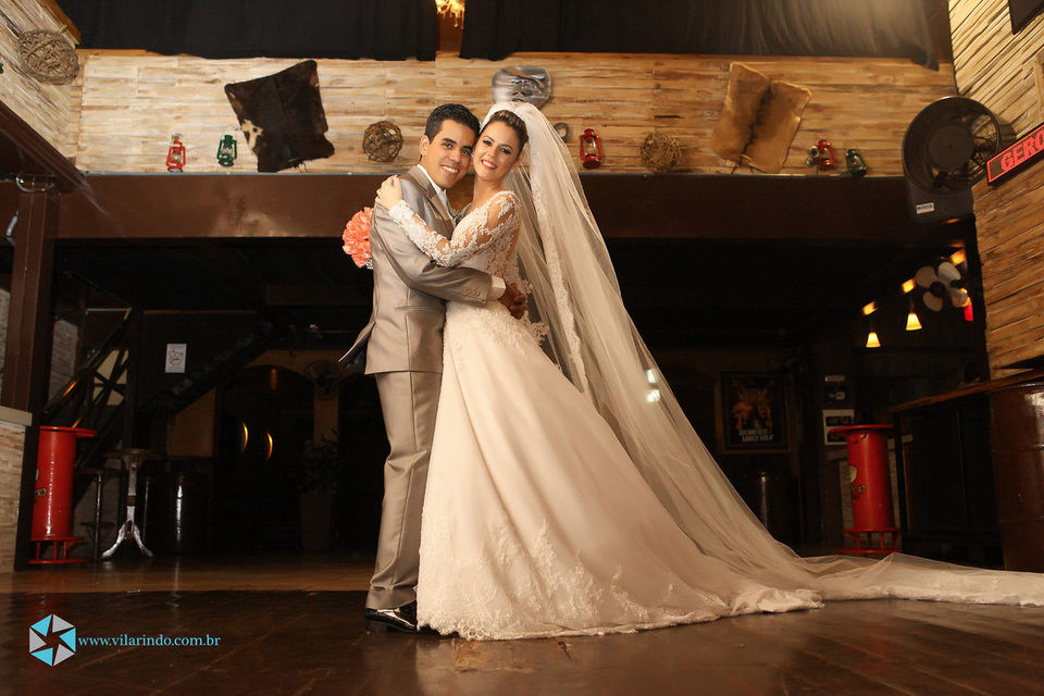 Vanessa Gama & Victor Taveira