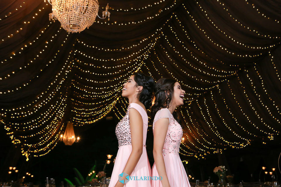 Aline & Amanda 15 Anos